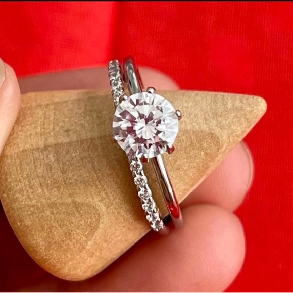 925 Sterling Silver Stackable Created Moissanite Ring - Picture 5 of 7